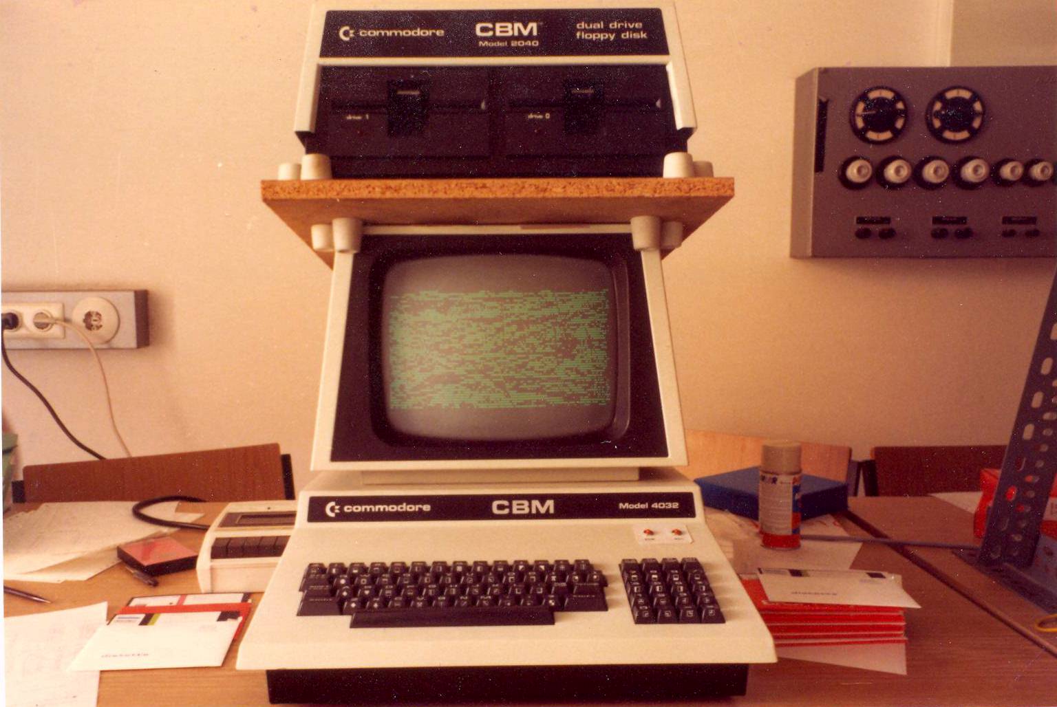 PET und Floppy-Drive